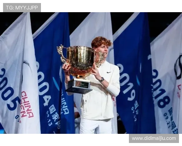 中网男单14决赛精彩对决 辛纳迎战马洛桑争夺四强席位