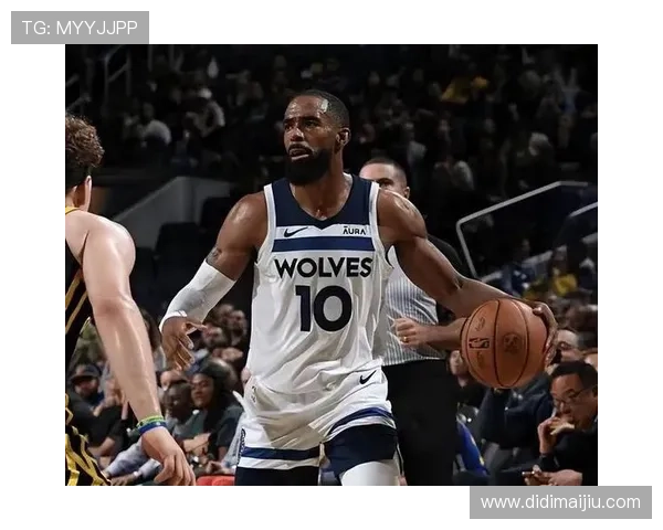 布朗控场推进奈特强攻上篮打成关键2加1引爆比赛节奏走势升级战